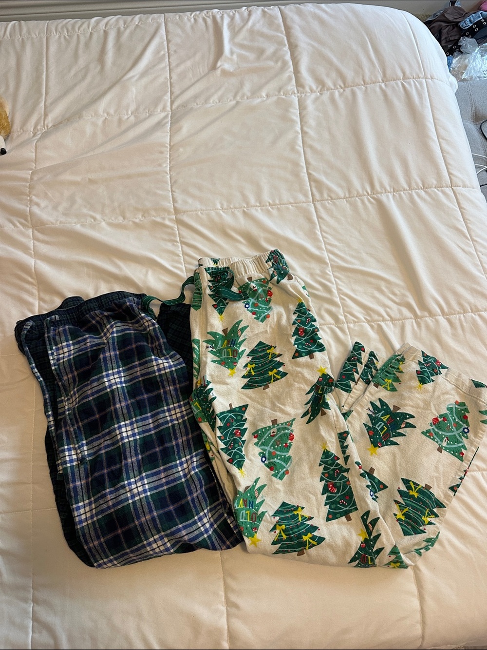 GapBody Green & Navy Plaid Flannel pants